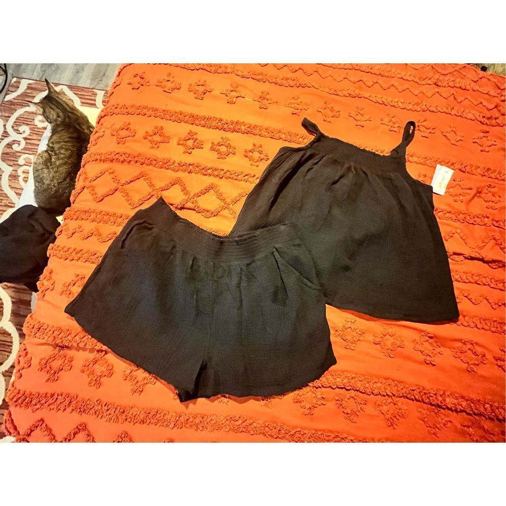 Summer set 2 pc set. Black sz. Xl shorts top spaghetti straps. BNWT